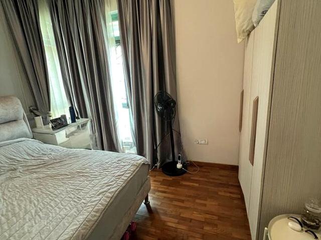 Sims Residences D14, Apartment