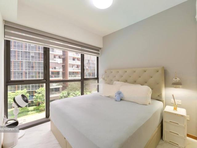 Sims Urban Oasis D14, Condominium