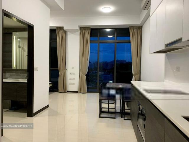Sims Urban Oasis D14, Condominium
