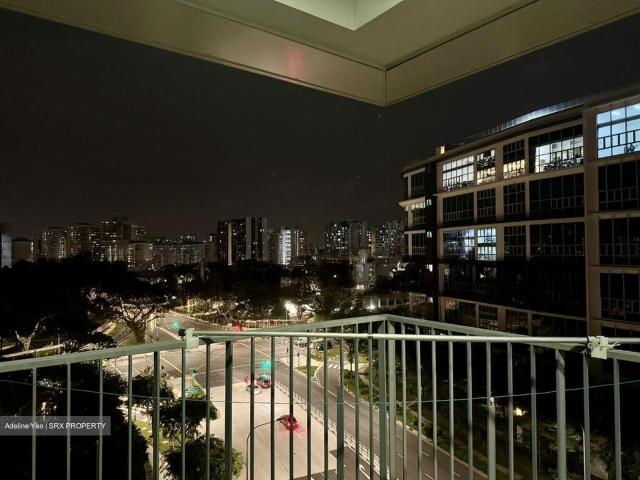 Sims Urban Oasis D14, Condominium