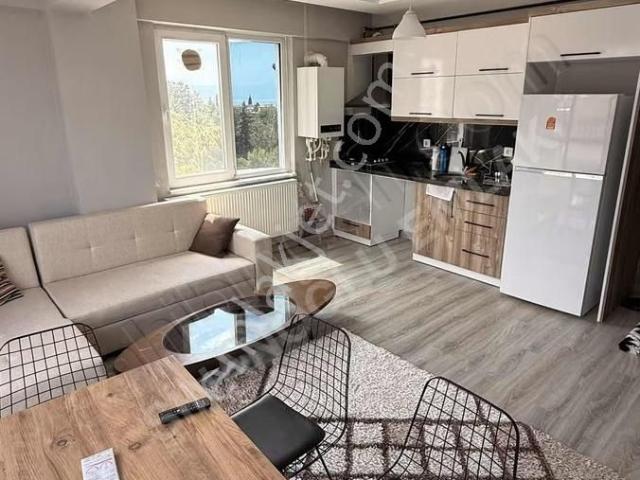 Sinanoğludan Kiralık Emek Cadde Üzeri 2+1 Asansörlü Eşyalı Daire