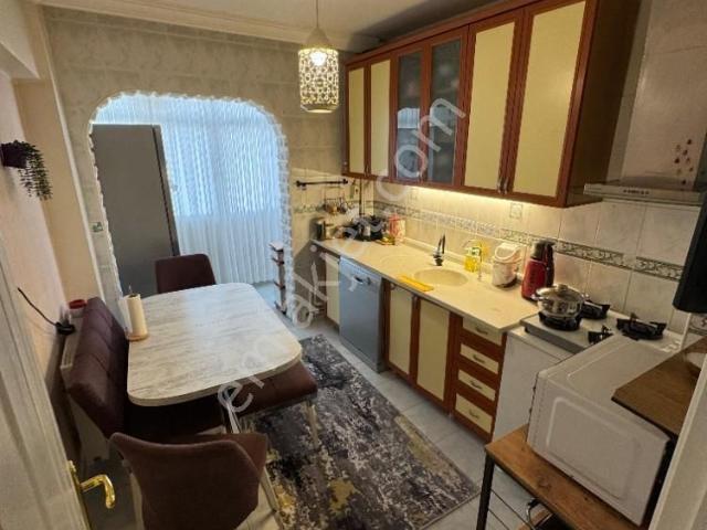 Sincan Andiçen Mah 3+1 Katta Cadde Üzeri Yapılı Satılık Daire