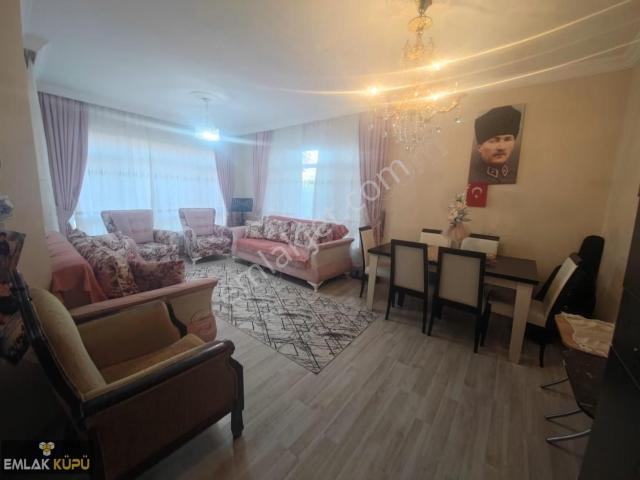 Sincan Andiçen Mahallesinde Site İçi Arakat Satılık 3+1 Daire