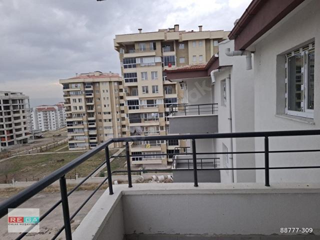 Sincan Alcı Ahmet Yesevi Caddesinde 3+1 131 m2 4. Katta Oturuma Hazır Daire