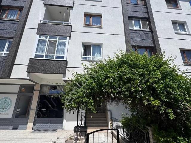 Sincan Atatürk Mah.de Satılık 3+1 Ara Kat Daire