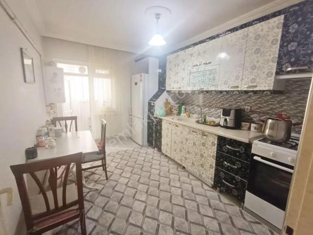 Sincan Atatürk Mhde 2+1 Yüksek Giriş Kat Konumunda Yapılı Balkonlu Daire