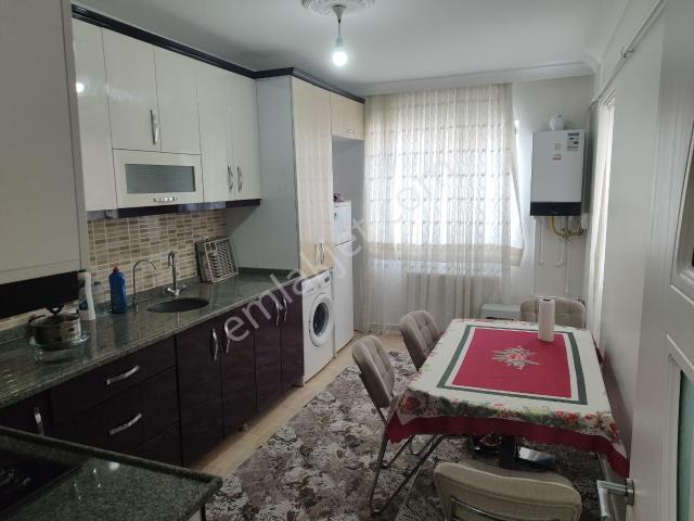 Sincan Selçuklu Mhde 3+1 Full Yapılı Teras Balkonlu Kot Daire