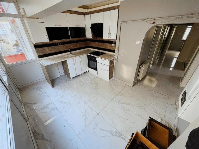 Sincan Pınarbaşı Mah.'de Satılık 3+1 Ara Katta Daire