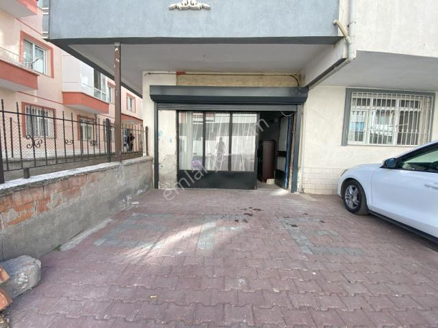 Sincan Plevne Mahallesi Kosova Sokak Satılık Depolu Dükkan