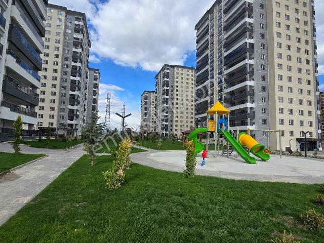 Sincan Törekent Mah. Serra Bulvar Kilerli 4+1 Satılık Daire