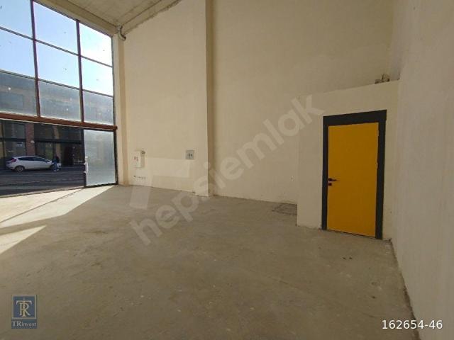 Sincan Yenikent Sanayide Mega Yenikent İş Merkezinde Zemin 87m2 Kiralık İşyeri