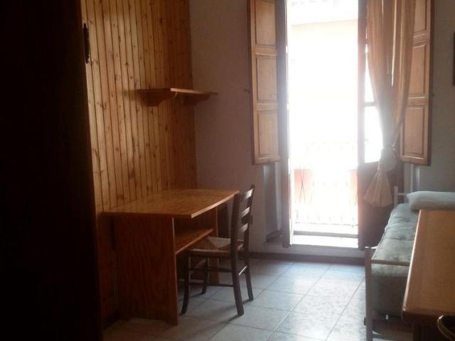 Singola CENTRALISSIMA 50mt da p.zza Yenne