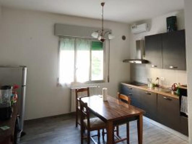 Singola con bagno privato in via fioravanti Bolognina