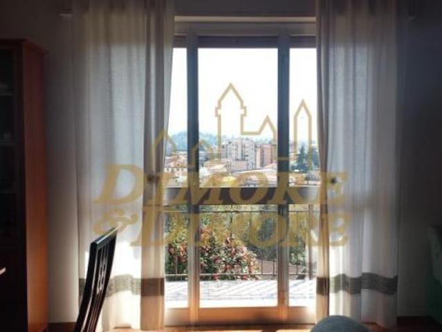 Singola in vendita a Verbania