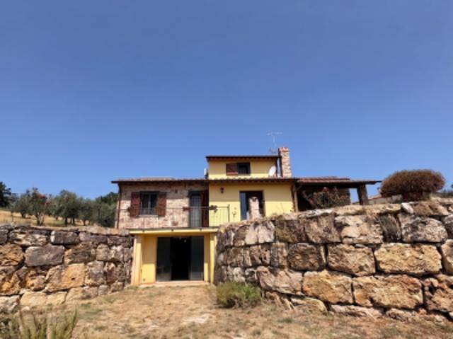 Singola in vendita a Amelia