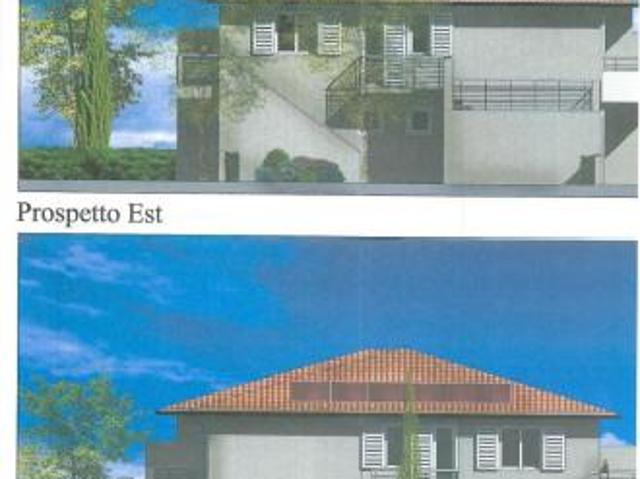 Singola in vendita a Cecina