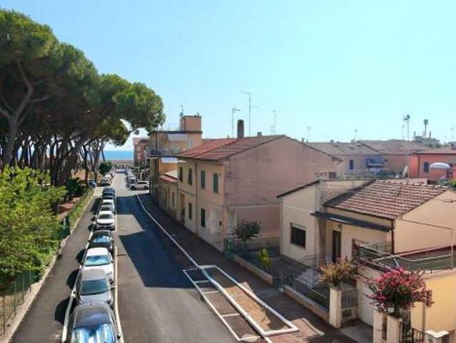 Villa in vendita a Follonica