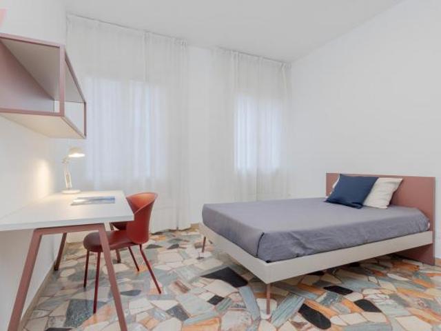 Singola Luce & Balcone [PD_MRC9 A_S5]