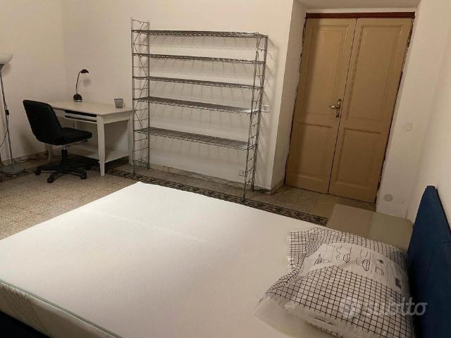 Singola uso esclusivo 450,00 mese