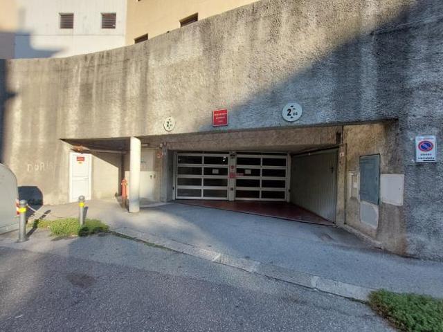 Singolo in vendita a Genova