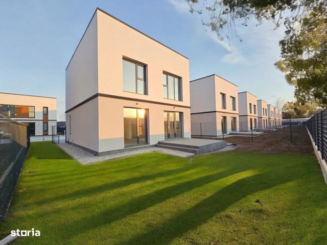 Single 5 camere, scoala americana, panouri solare, piscina