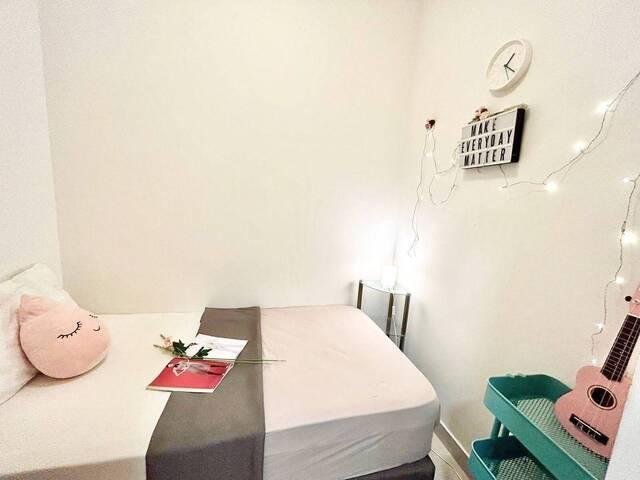 Single Common Room Marina Boulevard/Raffles Place Mrt