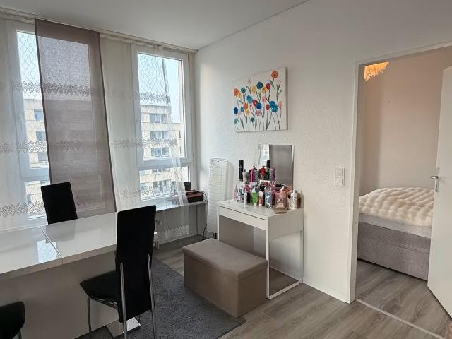 Single Appartement PKW Stellplatz Direkt im Uni Center / Nähe RUB