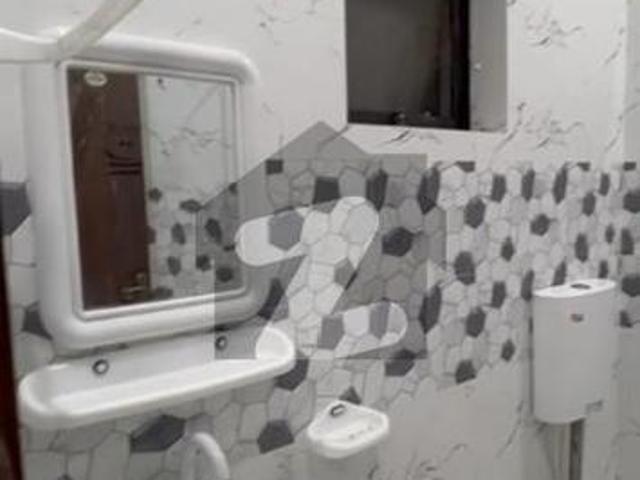 Single Bed Flat Near Hospital Central Park Block A