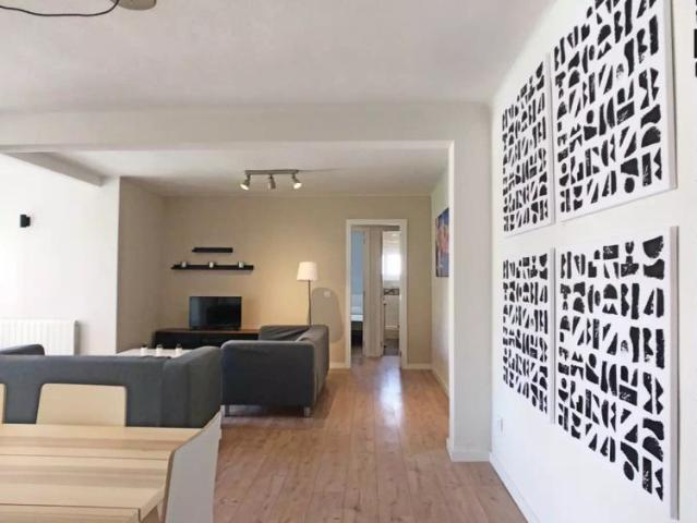 Single Bed in Room in a shared 7 bedroom apartment for rent in Aluche