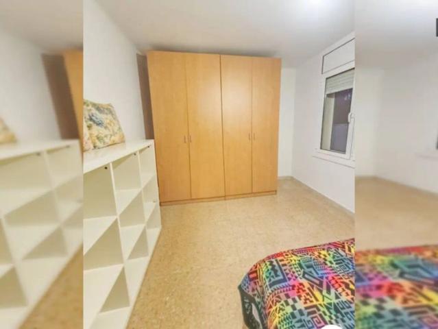 Single Bed in Room in a shared 4 bedroom apartment for rent in El Carmel, bills included
