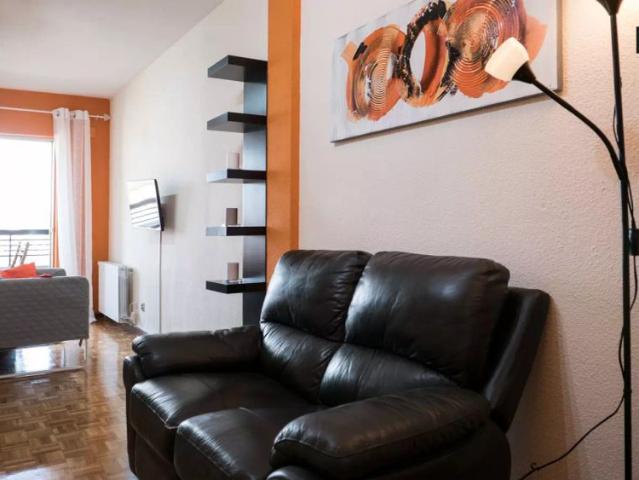 Single Bed in Room in a shared 6 bedroom apartment for rent in Alcalá de Henares, perfect for professionals and students
