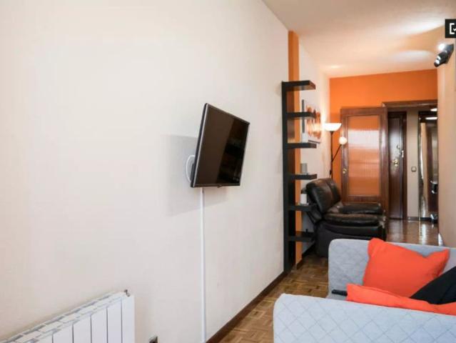 Single Bed in Room in a shared 6 bedroom apartment for rent in Alcalá de Henares, perfect for professionals and students