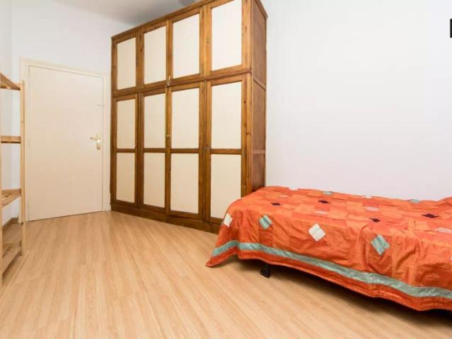 Single Bed in Rooms for rent in 9 bedroom apartment in Malasaña, near Gran Vía