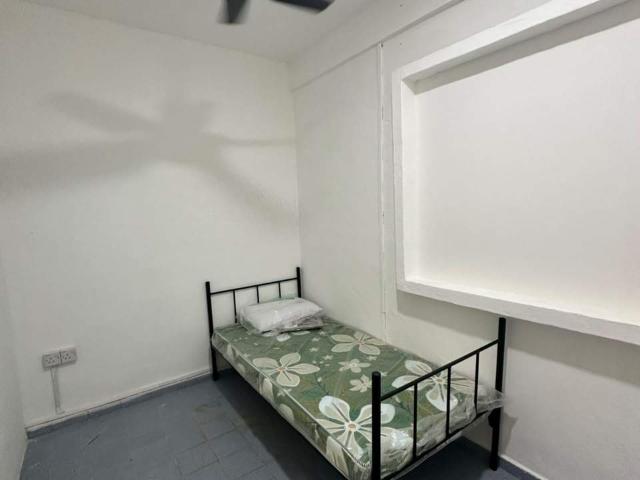 Single Bedroom