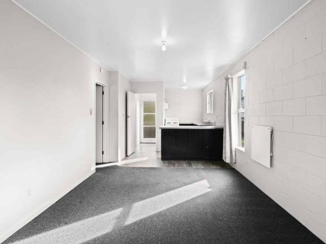 Single Bedroom Unit Upstairs