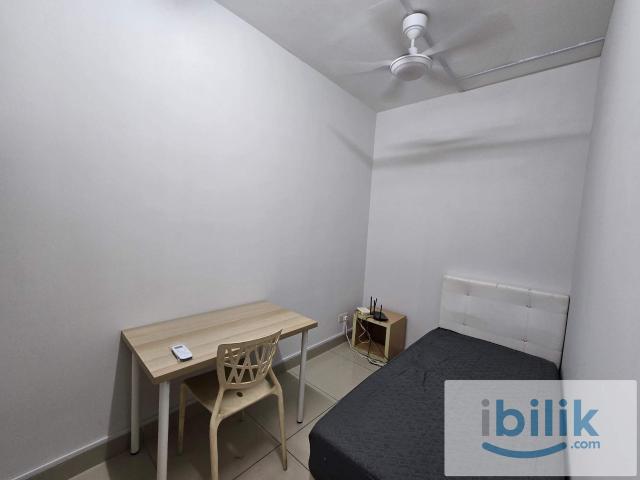 Single bedroom. Available now