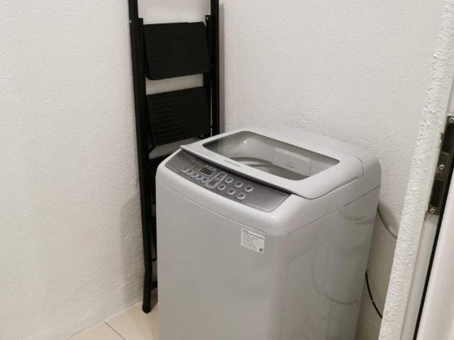 Single bedroom fully furnished free wifi free cleaning