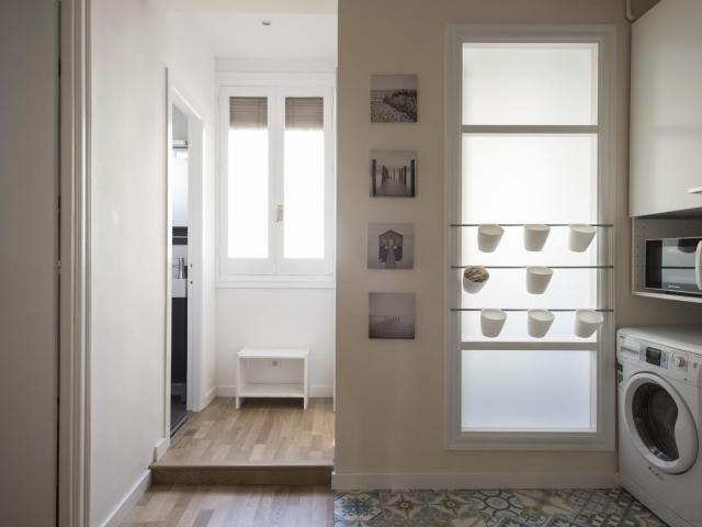 Single bedroom in a 4 bedroom flat in Vila de Gràcia