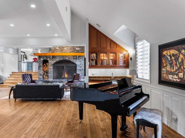 Single family house on sale in Banff 480 m² | dreamo. Ch
