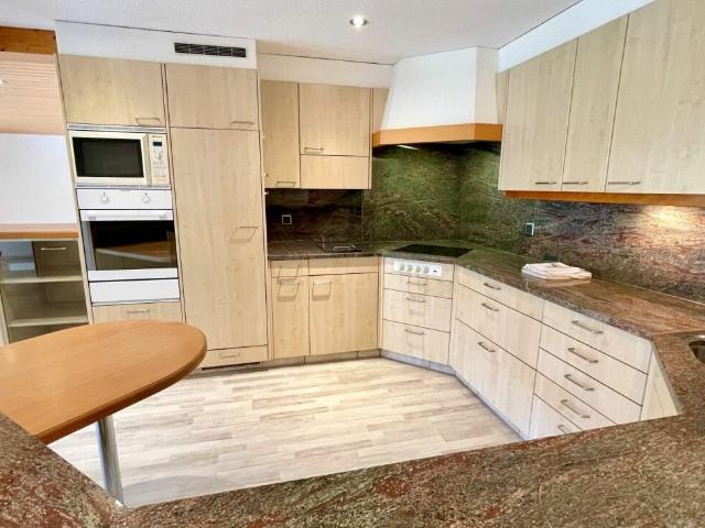 Single family house on sale in Oberdorf BL 625 m² | dreamo. Ch