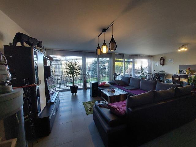 Single family house on sale in La Chaux de Fonds 160 m² | dreamo. Ch