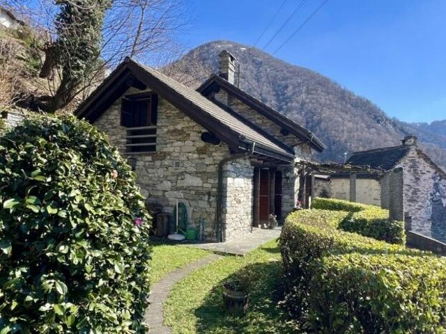 Single family house on sale in Vogorno Ref 8008 | dreamo. Ch