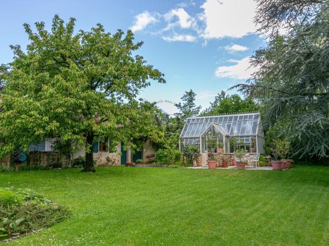 Single family house on sale in Veyrier 430 m² | dreamo. Ch
