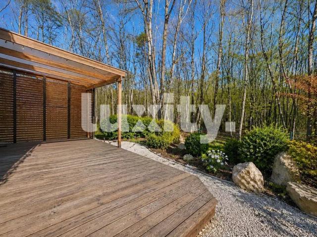 Single family house with 10 rooms on sale in Veigy Foncenex 238 m² | dreamo. Ch