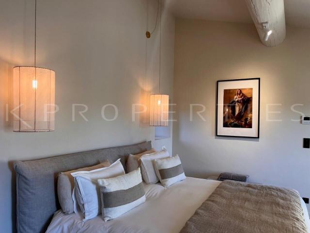 Single family house with 10 rooms on sale in Gordes 423 m² | dreamo. Ch