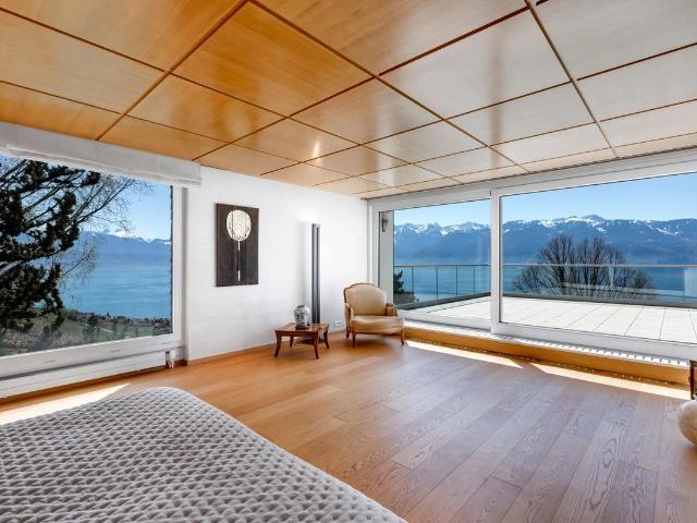 Single family house with 10 rooms on sale in Lausanne 25 846 m² | dreamo. Ch
