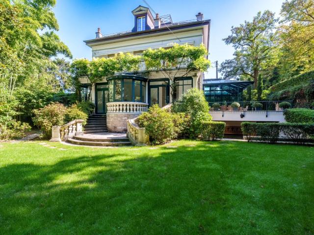 Single family house with 14 rooms on sale in Geneva 716 m² | dreamo. Ch