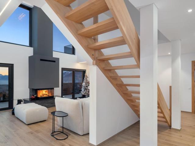 Single family house with 15.5 rooms on sale in Lens 613 m² | dreamo. Ch