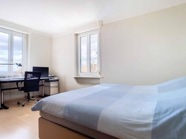 Single family house with 15 rooms on sale in Lausanne 280 m² | dreamo. Ch