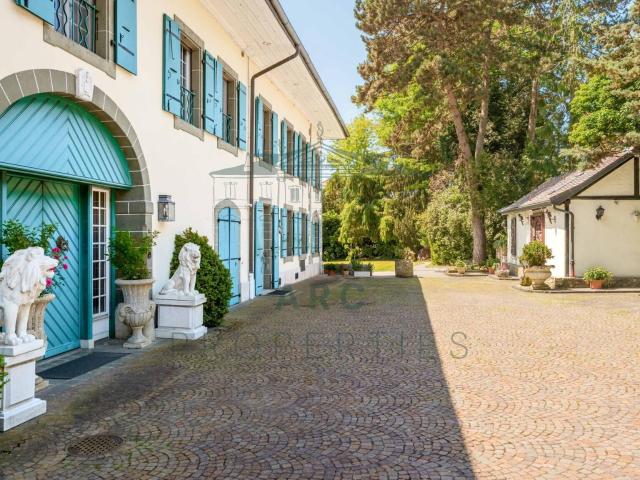 Single family house with 25 rooms on sale in Tolochenaz 1 500 m² | dreamo. Ch